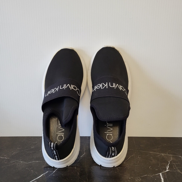 Calvin klein sneakers Size 8 - Picture 7 of 7